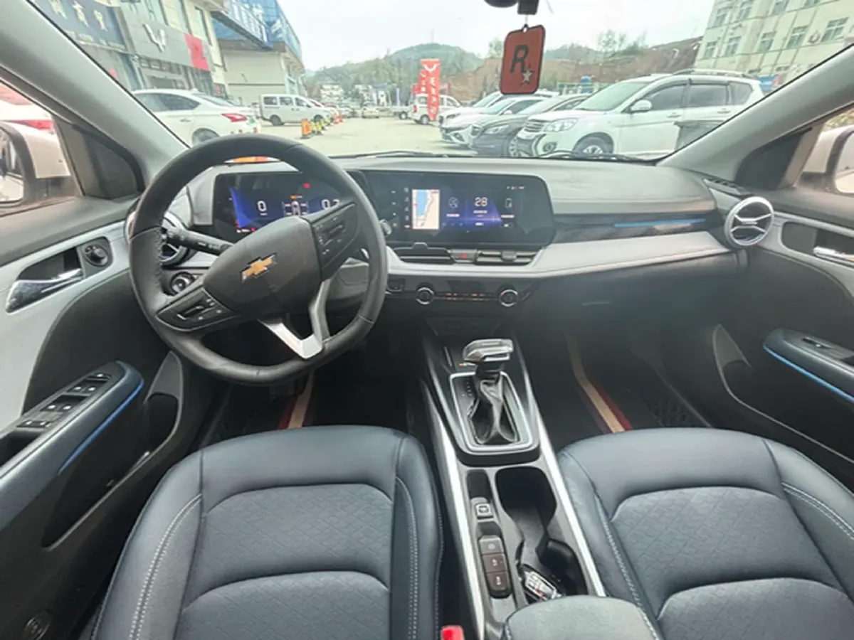 2024 Chevrolet Monza 1.5L 113HP L4 6DCT,autocango,china used car exporter,china ev exporter,chinese used car exporter,chinese used ev exporter