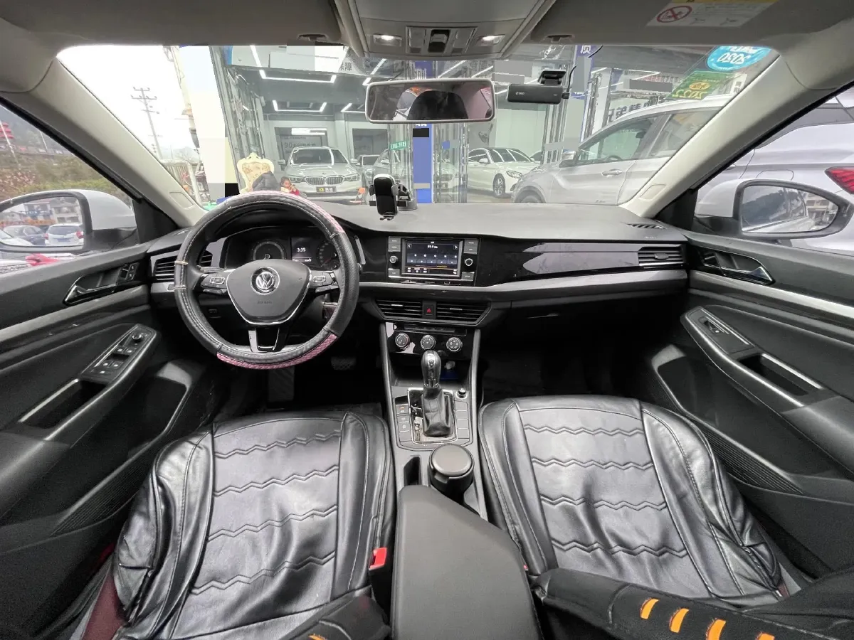 2020 Volkswagen Bora 1.5L 113HP L4 6AT,autocango,china used car exporter,china ev exporter,chinese used car exporter,chinese used ev exporter