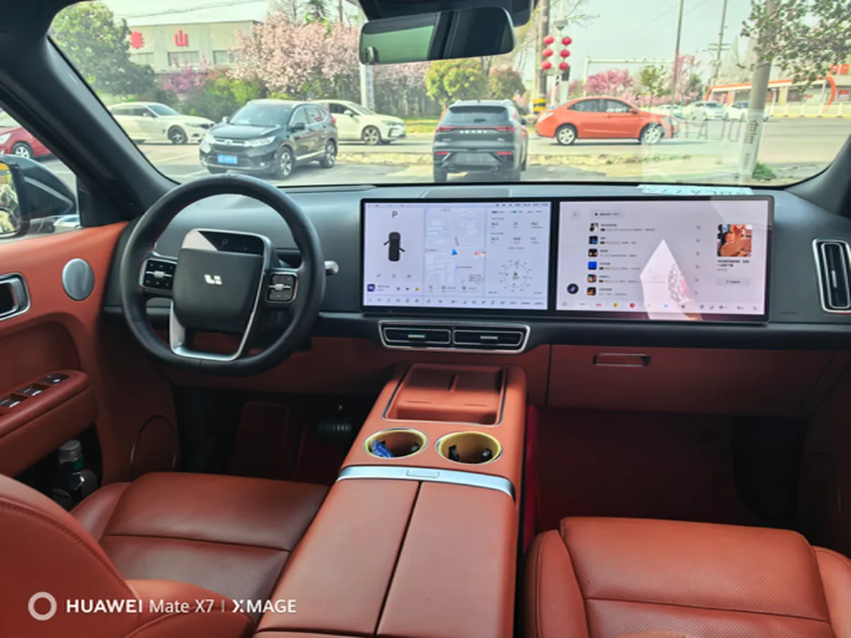 2023 Li L8 Range Extended 154HP REEV 40.9KWH,autocango,china used car exporter,china ev exporter,chinese used car exporter,chinese used ev exporter