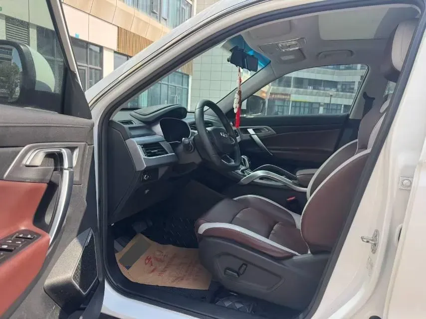 2022 Geely Azkarra 1.8T 184HP L4 7DCT,autocango,china used car exporter,china ev exporter,chinese used car exporter,chinese used ev exporter