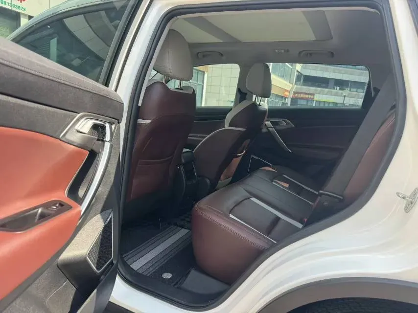 2022 Geely Azkarra 1.8T 184HP L4 7DCT,autocango,china used car exporter,china ev exporter,chinese used car exporter,chinese used ev exporter