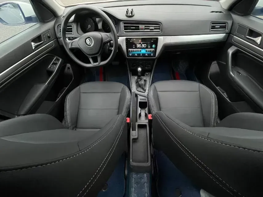 2019 Volkswagen T-Cross 1.5L 113HP L4 6AT,autocango,china used car exporter,china ev exporter,chinese used car exporter,chinese used ev exporter