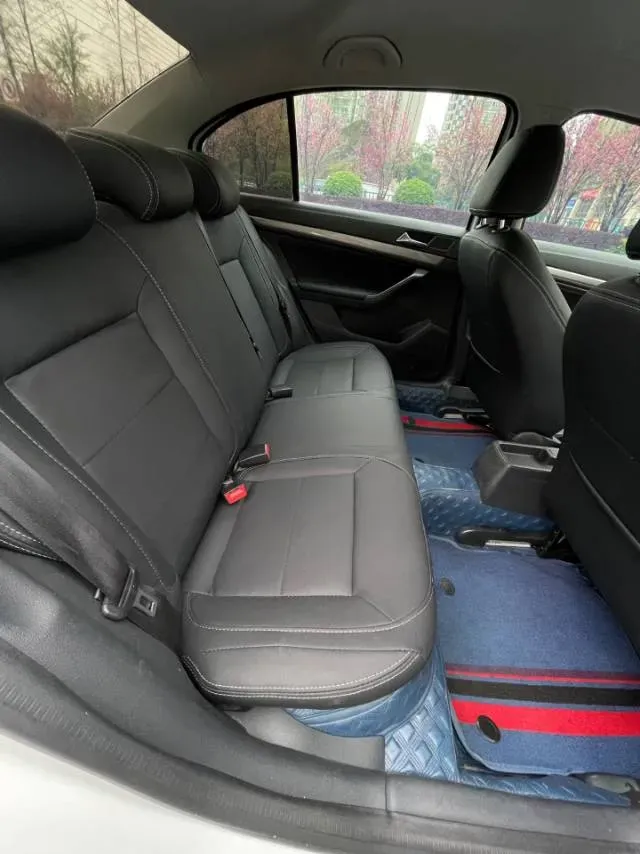 2019 Volkswagen T-Cross 1.5L 113HP L4 6AT,autocango,china used car exporter,china ev exporter,chinese used car exporter,chinese used ev exporter