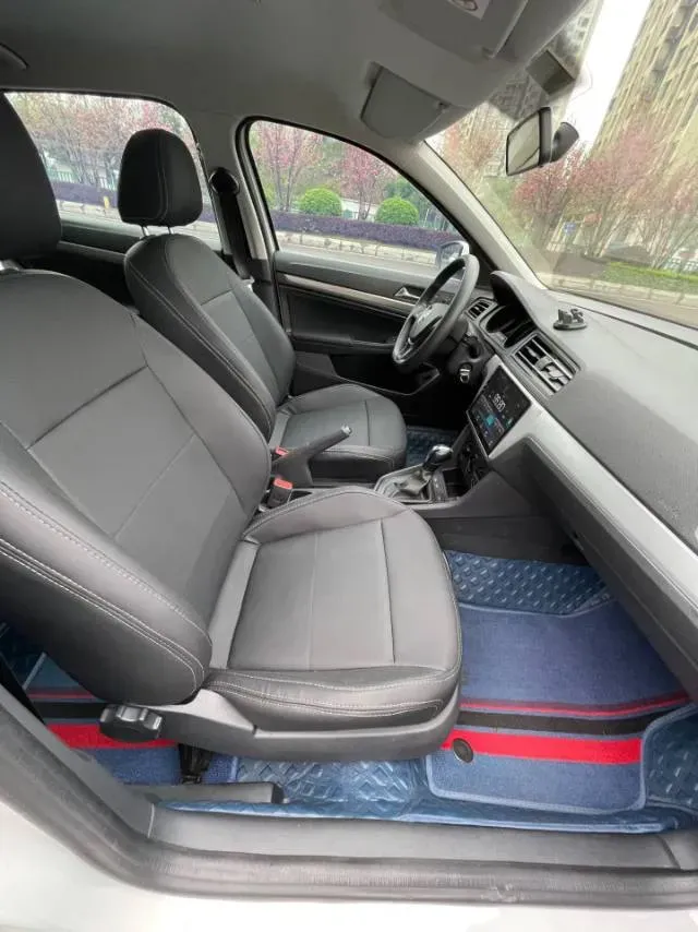 2019 Volkswagen T-Cross 1.5L 113HP L4 6AT,autocango,china used car exporter,china ev exporter,chinese used car exporter,chinese used ev exporter