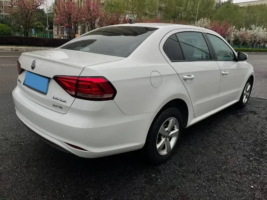 2019 Volkswagen T-Cross 1.5L 113HP L4 6AT,autocango,china used car exporter,china ev exporter,chinese used car exporter,chinese used ev exporter