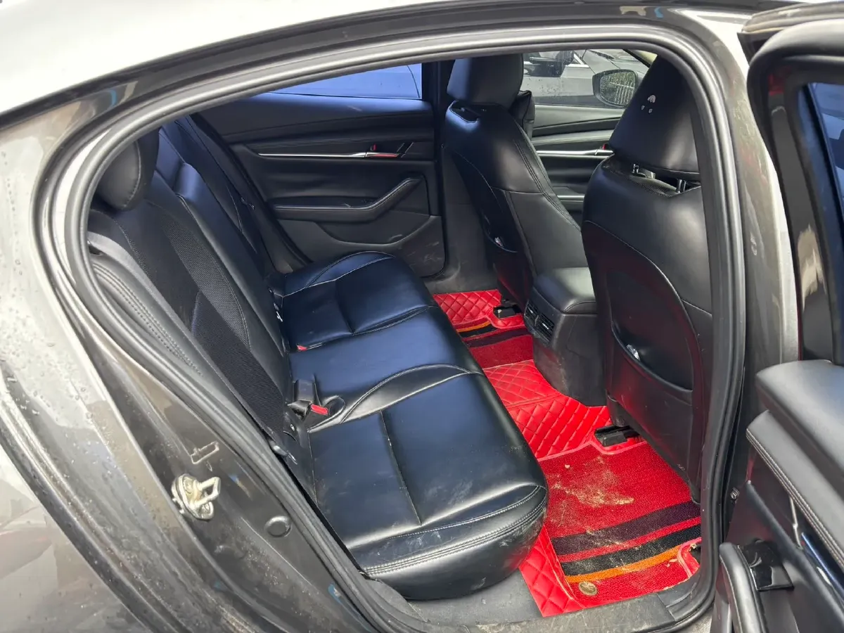 2021 Mazda 3 Axela 2.0L 158HP L4 6AT,autocango,china used car exporter,china ev exporter,chinese used car exporter,chinese used ev exporter