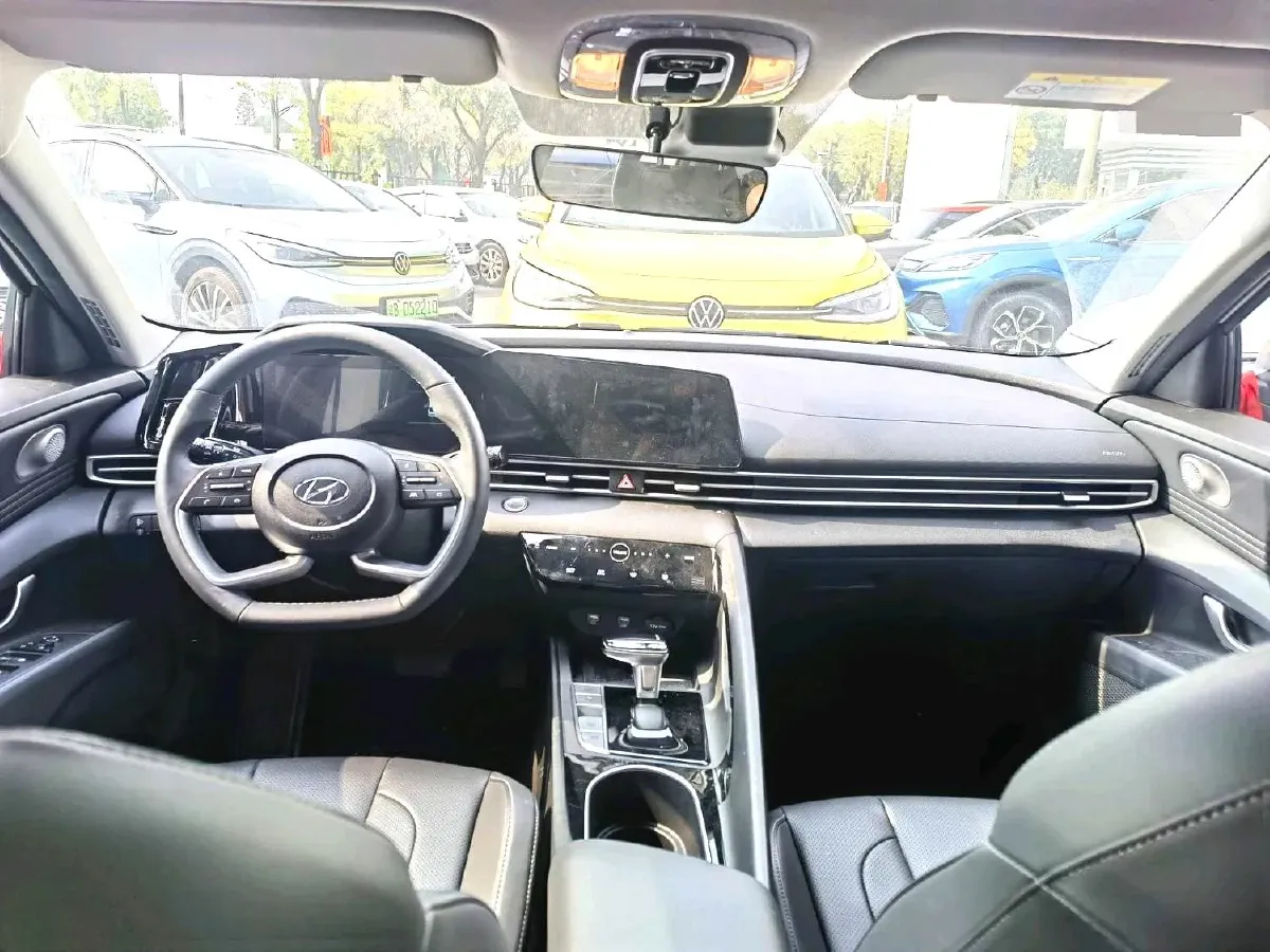 2022 Hyundai Elantra 1.5L 115HP L4 CVT,autocango,china used car exporter,china ev exporter,chinese used car exporter,chinese used ev exporter