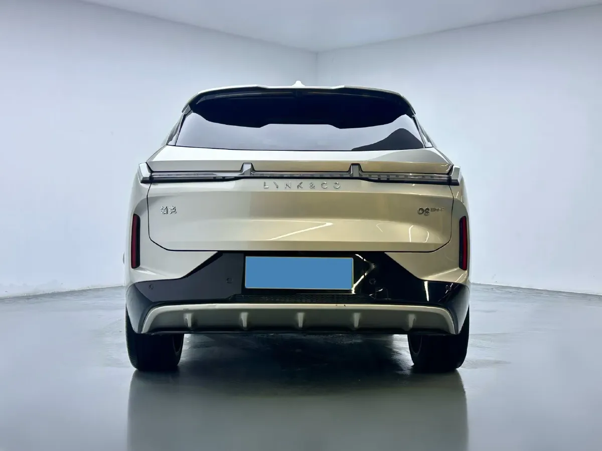 2023 LYNK&CO 08 EM-P 1.5T 163HP L4 3DHT PHEV 21.2KWH,autocango,china used car exporter,china ev exporter,chinese used car exporter,chinese used ev exporter