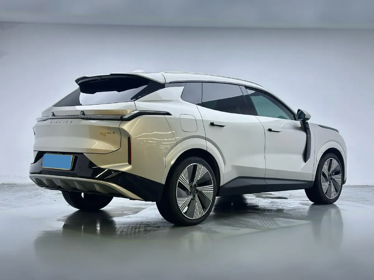 2023 LYNK&CO 08 EM-P 1.5T 163HP L4 3DHT PHEV 21.2KWH,autocango,china used car exporter,china ev exporter,chinese used car exporter,chinese used ev exporter