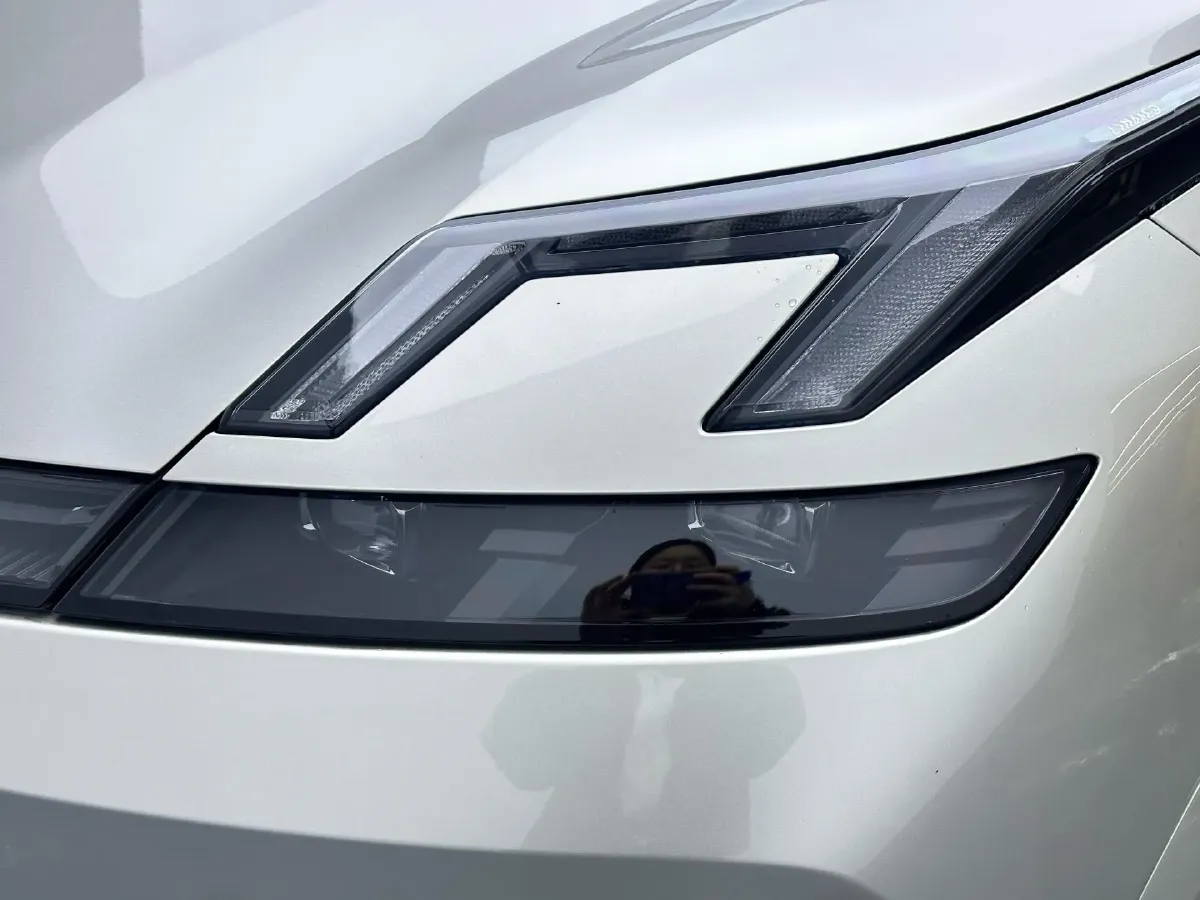 2023 LYNK&CO 08 EM-P 1.5T 163HP L4 3DHT PHEV 21.2KWH,autocango,china used car exporter,china ev exporter,chinese used car exporter,chinese used ev exporter