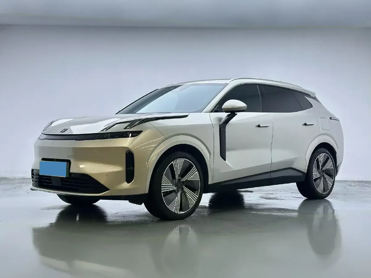 2023 LYNK&CO 08 EM-P 1.5T 163HP L4 3DHT PHEV 21.2KWH,autocango,china used car exporter,china ev exporter,chinese used car exporter,chinese used ev exporter