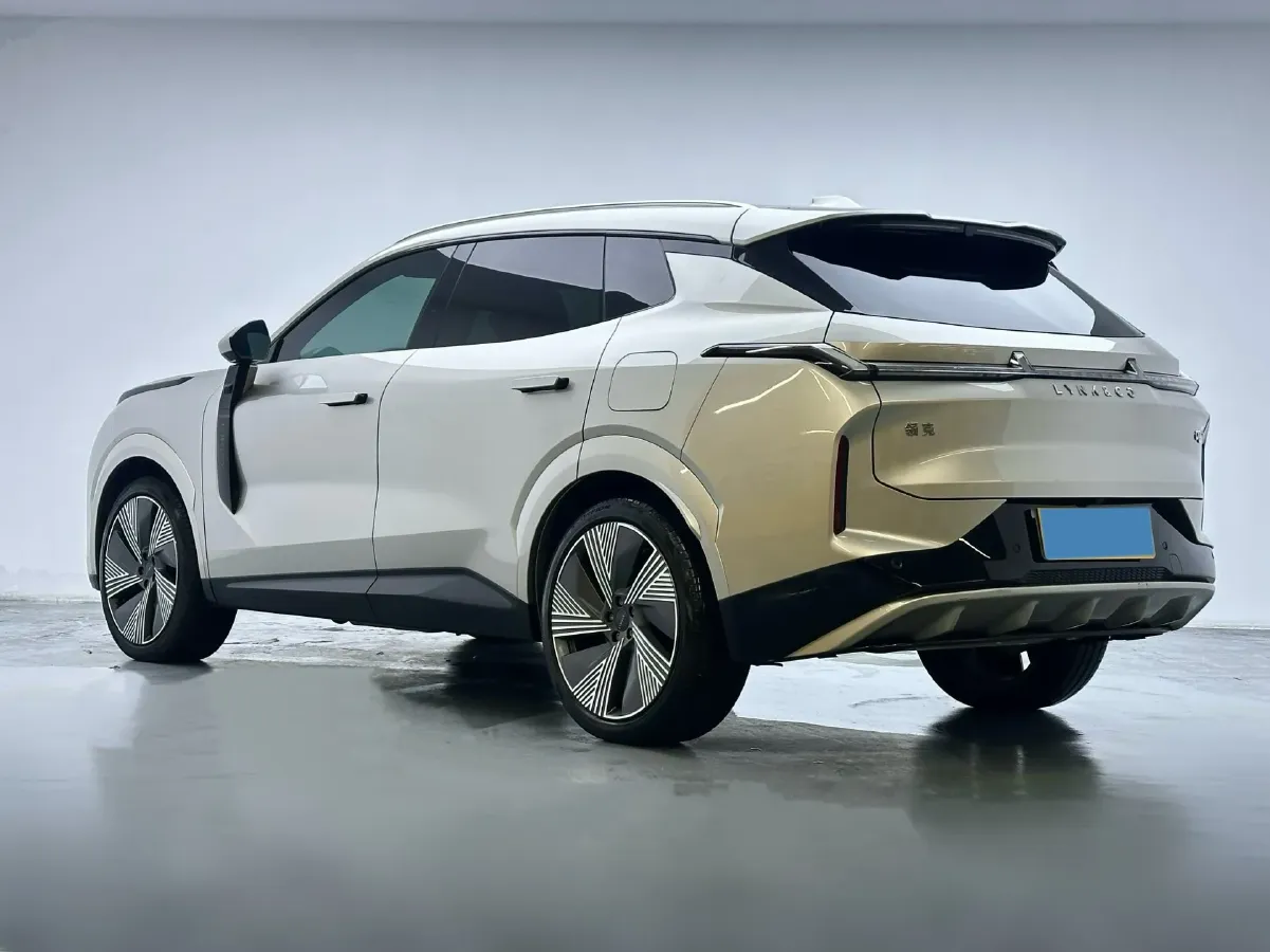 2023 LYNK&CO 08 EM-P 1.5T 163HP L4 3DHT PHEV 21.2KWH,autocango,china used car exporter,china ev exporter,chinese used car exporter,chinese used ev exporter