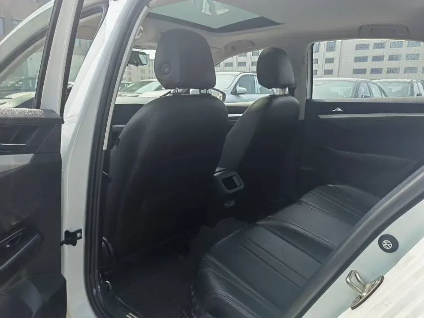 2020 Volkswagen Bora 1.5L 113HP L4 6AT,autocango,china used car exporter,china ev exporter,chinese used car exporter,chinese used ev exporter