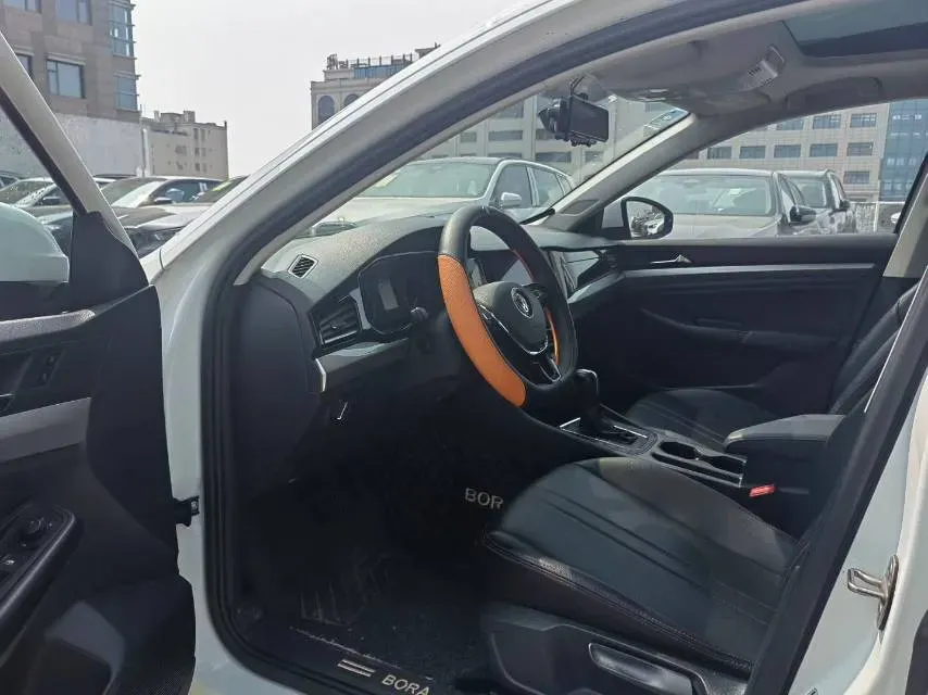 2020 Volkswagen Bora 1.5L 113HP L4 6AT,autocango,china used car exporter,china ev exporter,chinese used car exporter,chinese used ev exporter