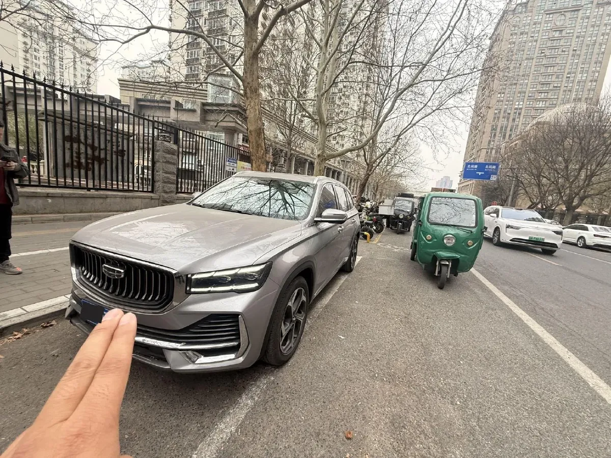 2021 Geely Monjaro 2.0T 218HP L4 7DCT,autocango,china used car exporter,china ev exporter,chinese used car exporter,chinese used ev exporter