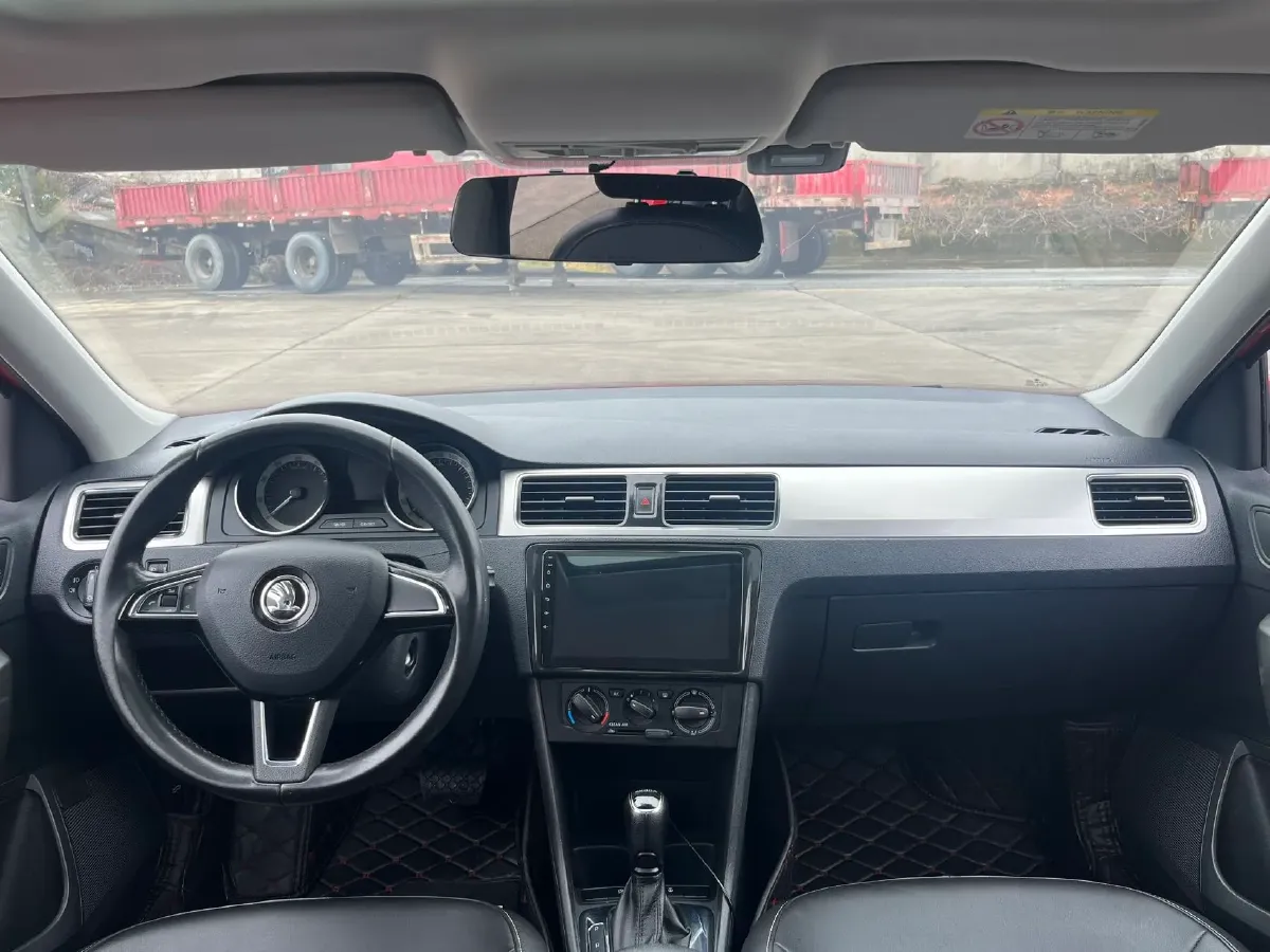 2019 Skoda Rapid Spaceback 1.5L 110HP L4 6AT,autocango,china used car exporter,china ev exporter,chinese used car exporter,chinese used ev exporter