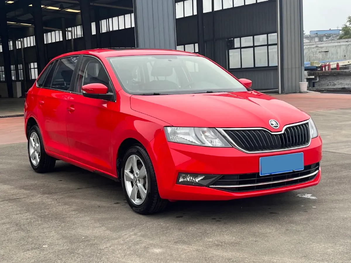 2019 Skoda Rapid Spaceback 1.5L 110HP L4 6AT,autocango,china used car exporter,china ev exporter,chinese used car exporter,chinese used ev exporter