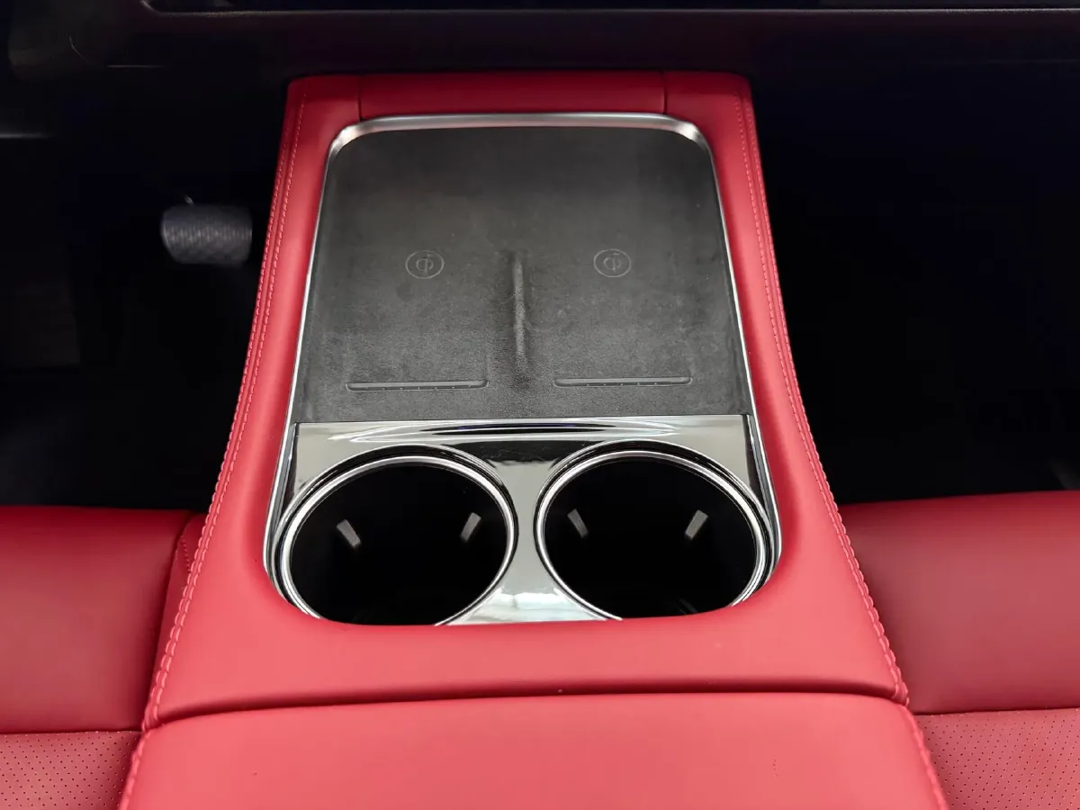 2023 Xpeng P7 BEV 86.2KWH,autocango,china used car exporter,china ev exporter,chinese used car exporter,chinese used ev exporter