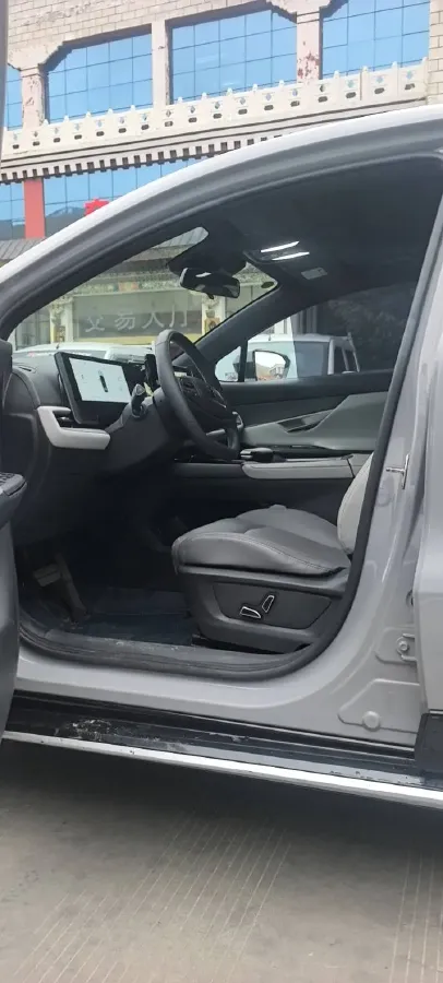 2023 ChangAn UNI-T 1.5T 188HP L4 7DCT,autocango,china used car exporter,china ev exporter,chinese used car exporter,chinese used ev exporter