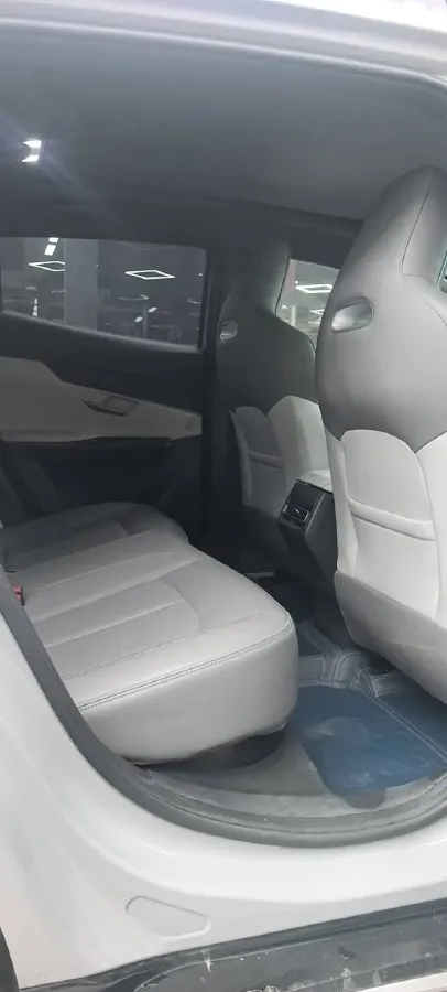 2023 ChangAn UNI-T 1.5T 188HP L4 7DCT,autocango,china used car exporter,china ev exporter,chinese used car exporter,chinese used ev exporter