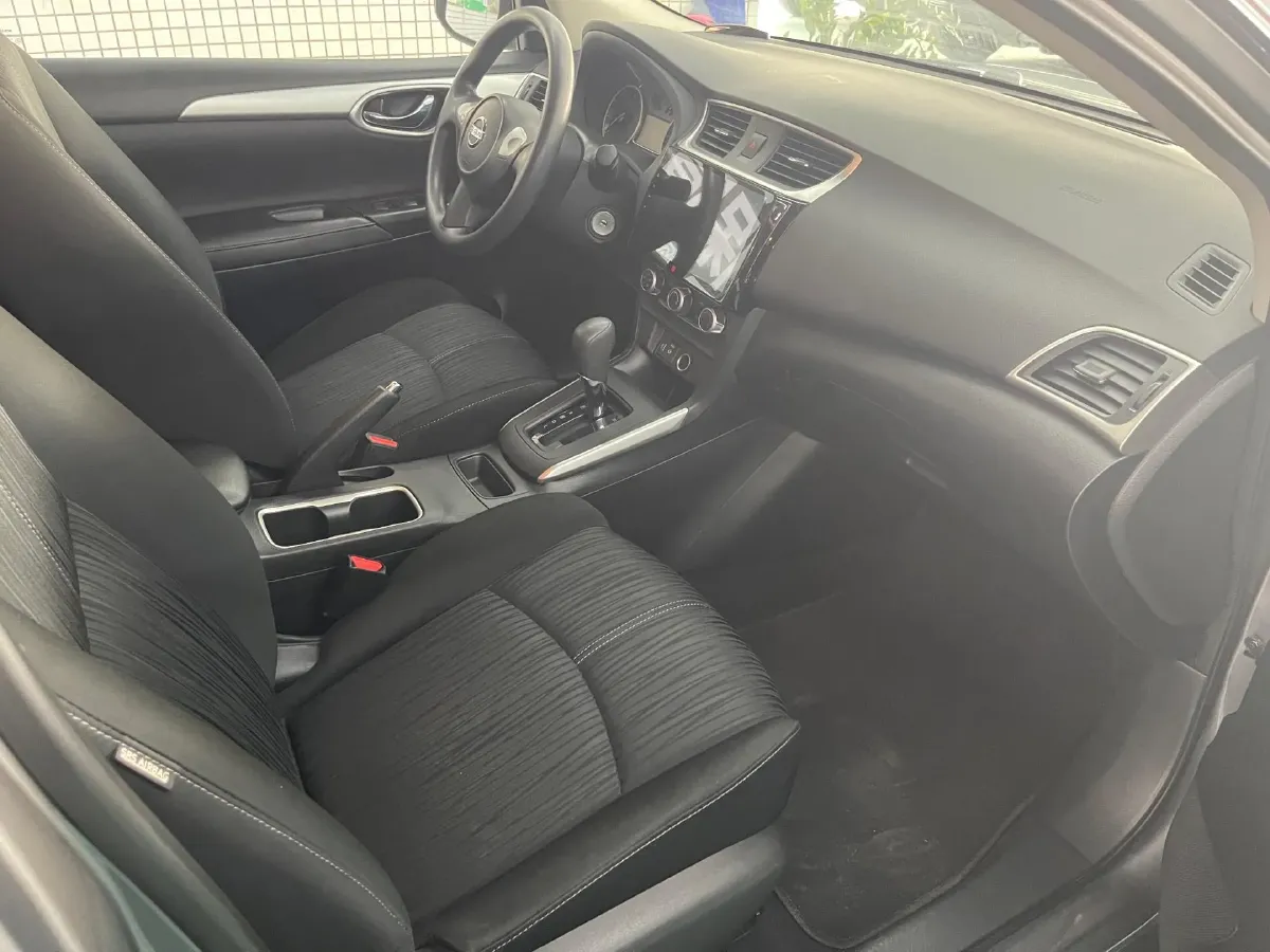 2021 Nissan Sylphy 1.6L 122HP L4 CVT,autocango,china used car exporter,china ev exporter,chinese used car exporter,chinese used ev exporter