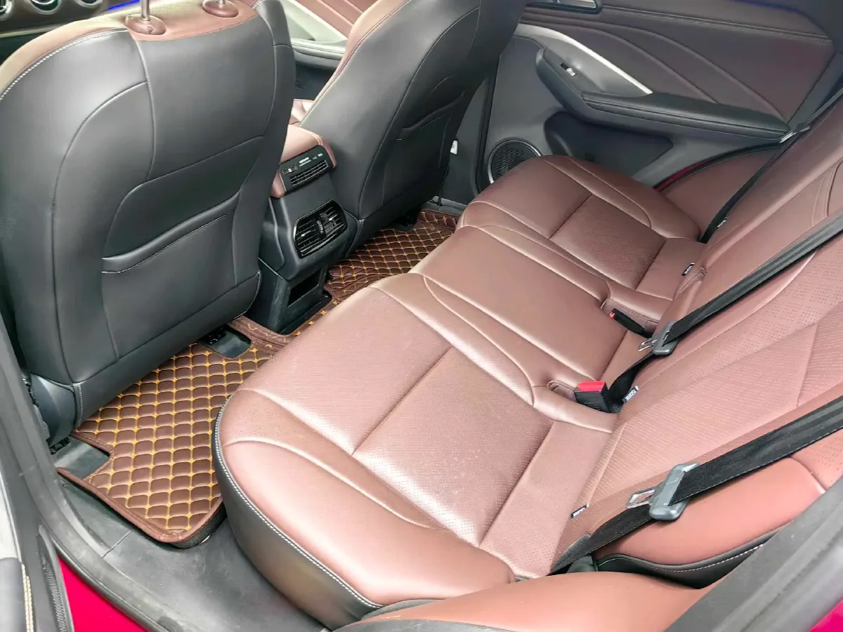 2018 WEY VV6 2.0T 197HP L4 7DCT,autocango,china used car exporter,china ev exporter,chinese used car exporter,chinese used ev exporter