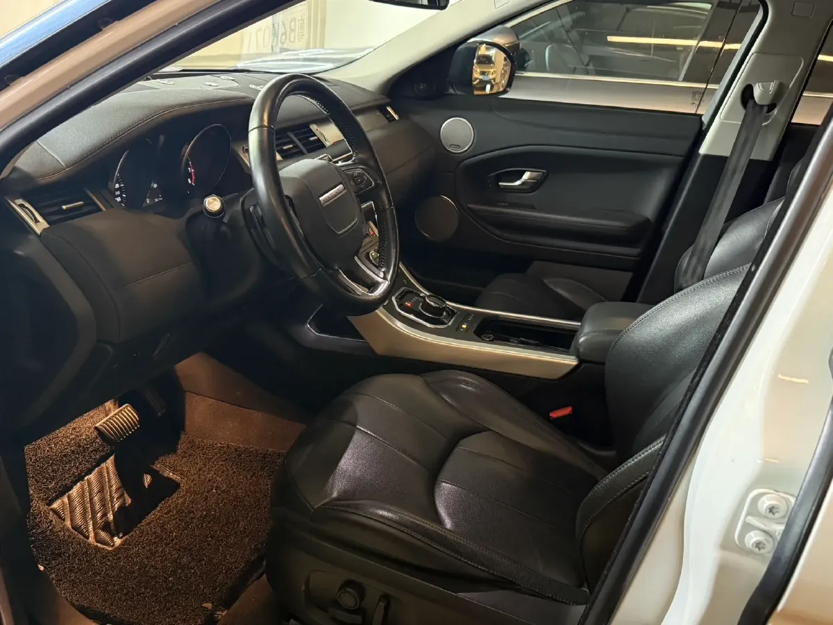 2018 Land Rover Range Rover Evoque 2.0T 241HP L4 9AT,autocango,china used car exporter,china ev exporter,chinese used car exporter,chinese used ev exporter