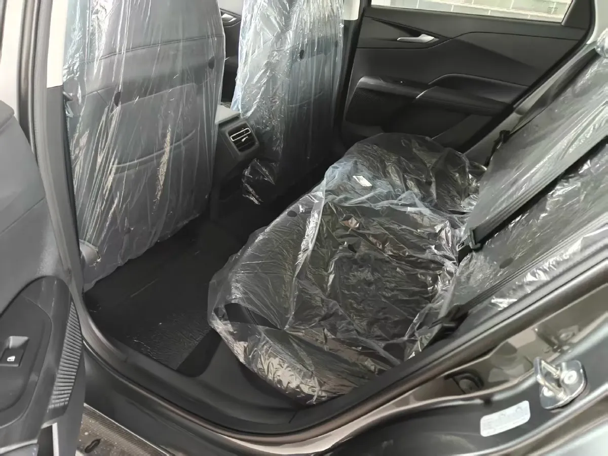 2025 ChangAn Eado 1.5T 192HP L4 7DCT,autocango,china used car exporter,china ev exporter,chinese used car exporter,chinese used ev exporter