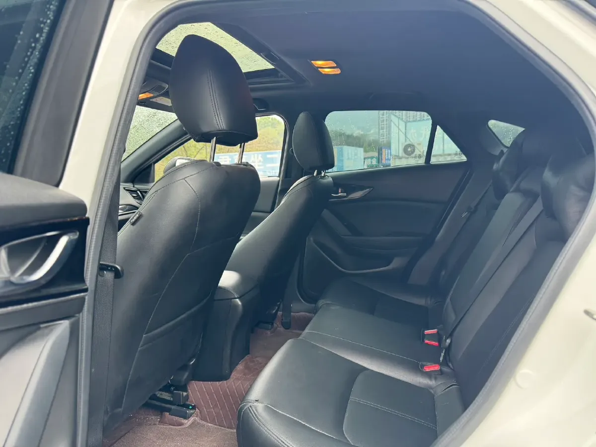 2021 Mazda CX-4 2.0L 158HP L4 6AT,autocango,china used car exporter,china ev exporter,chinese used car exporter,chinese used ev exporter