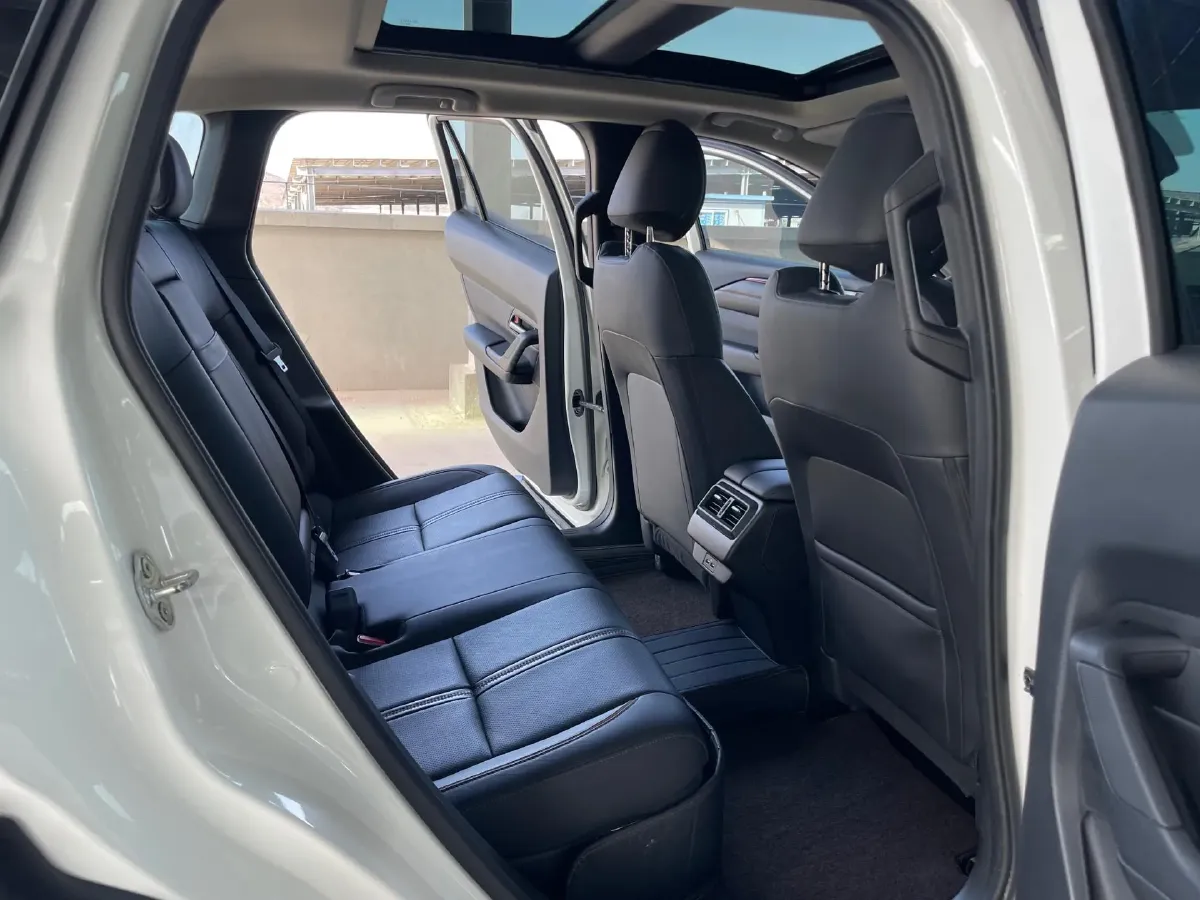 2023 Mazda CX-50 2.0L 155HP L4 6AT,autocango,china used car exporter,china ev exporter,chinese used car exporter,chinese used ev exporter