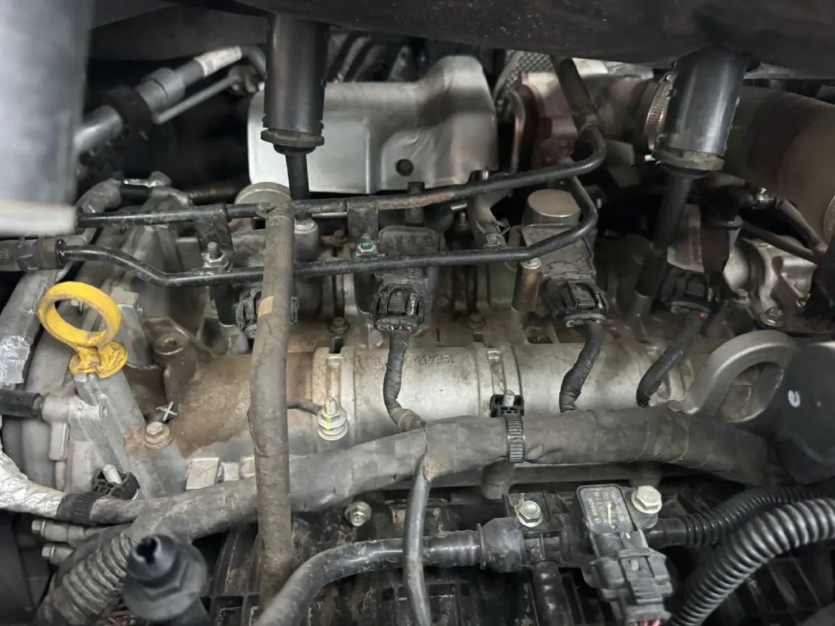 2022 Bestune T99 2.0T 224HP L4 8AT,autocango,china used car exporter,china ev exporter,chinese used car exporter,chinese used ev exporter