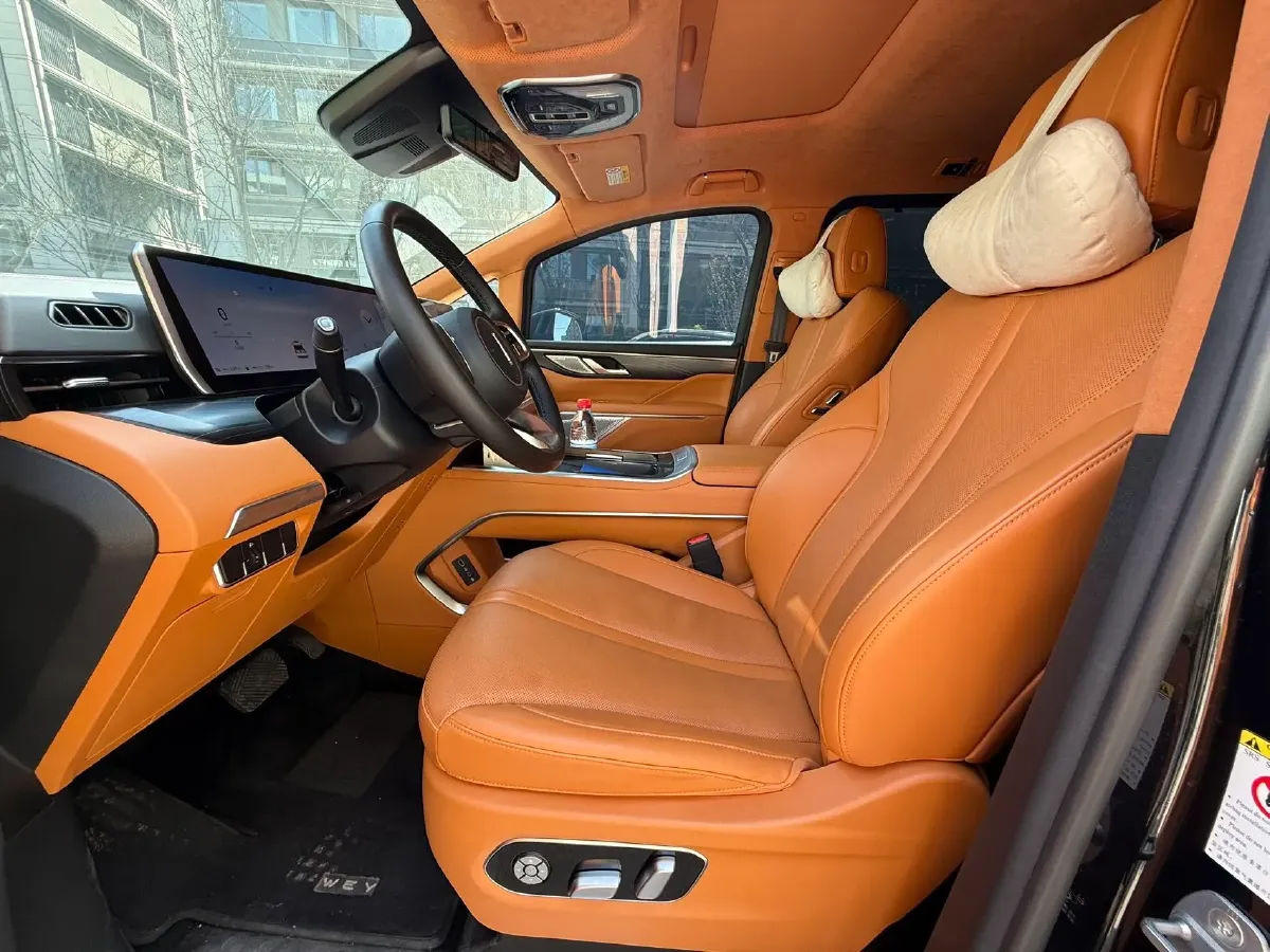 2024 Voyah ZhuiGuang 1.5T 136HP L4 PHEV 43KWH,autocango,china used car exporter,china ev exporter,chinese used car exporter,chinese used ev exporter