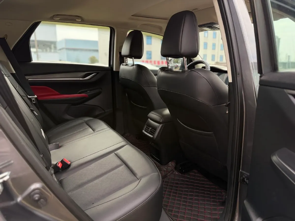 2021 ChangAn CS55 Plus 1.5T 180HP L4 7DCT,autocango,china used car exporter,china ev exporter,chinese used car exporter,chinese used ev exporter