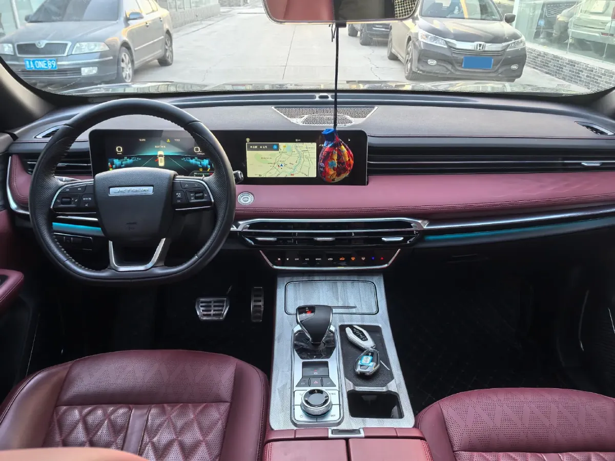 2024 Jetour X70 Plus 1.5T 156HP L4 6DCT,autocango,china used car exporter,china ev exporter,chinese used car exporter,chinese used ev exporter