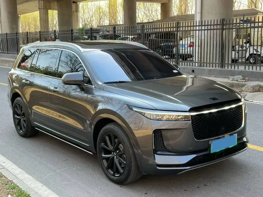 2020 Li ONE Range Extended 131HP REEV 40.5KWH,autocango,china used car exporter,china ev exporter,chinese used car exporter,chinese used ev exporter