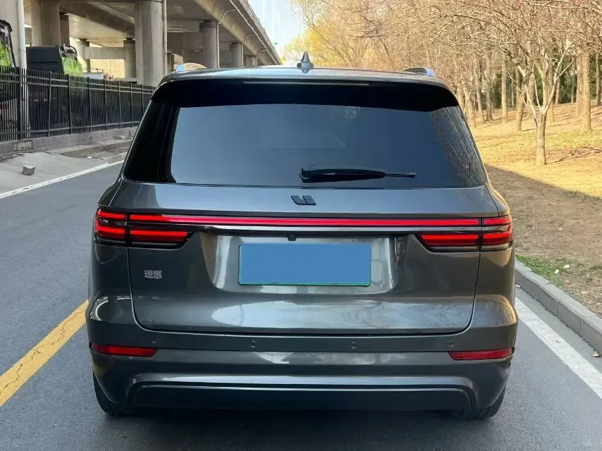 2020 Li ONE Range Extended 131HP REEV 40.5KWH,autocango,china used car exporter,china ev exporter,chinese used car exporter,chinese used ev exporter