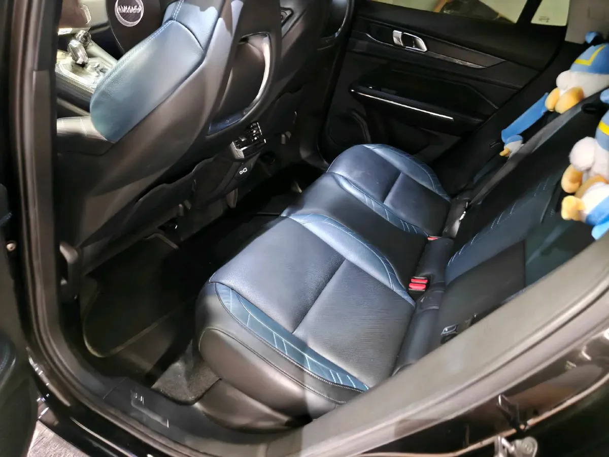 2022 LYNK&CO 05 2.0T 254HP L4 8AT,autocango,china used car exporter,china ev exporter,chinese used car exporter,chinese used ev exporter