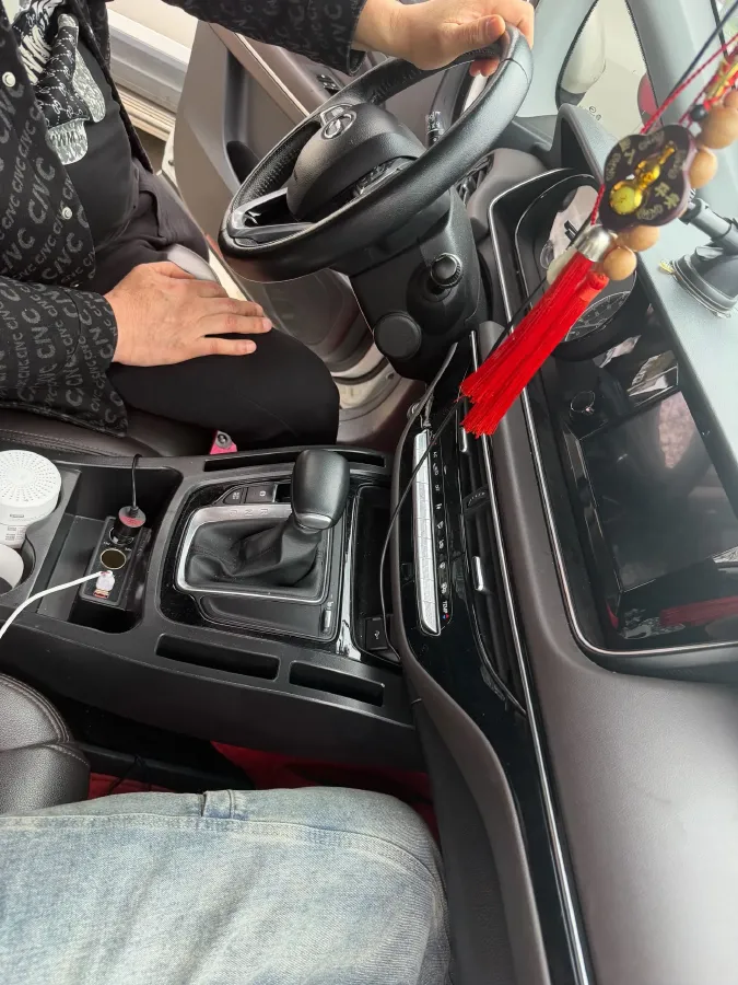 2021 GAC Trumpchi M6 1.5T 169HP L4 7DCT,autocango,china used car exporter,china ev exporter,chinese used car exporter,chinese used ev exporter