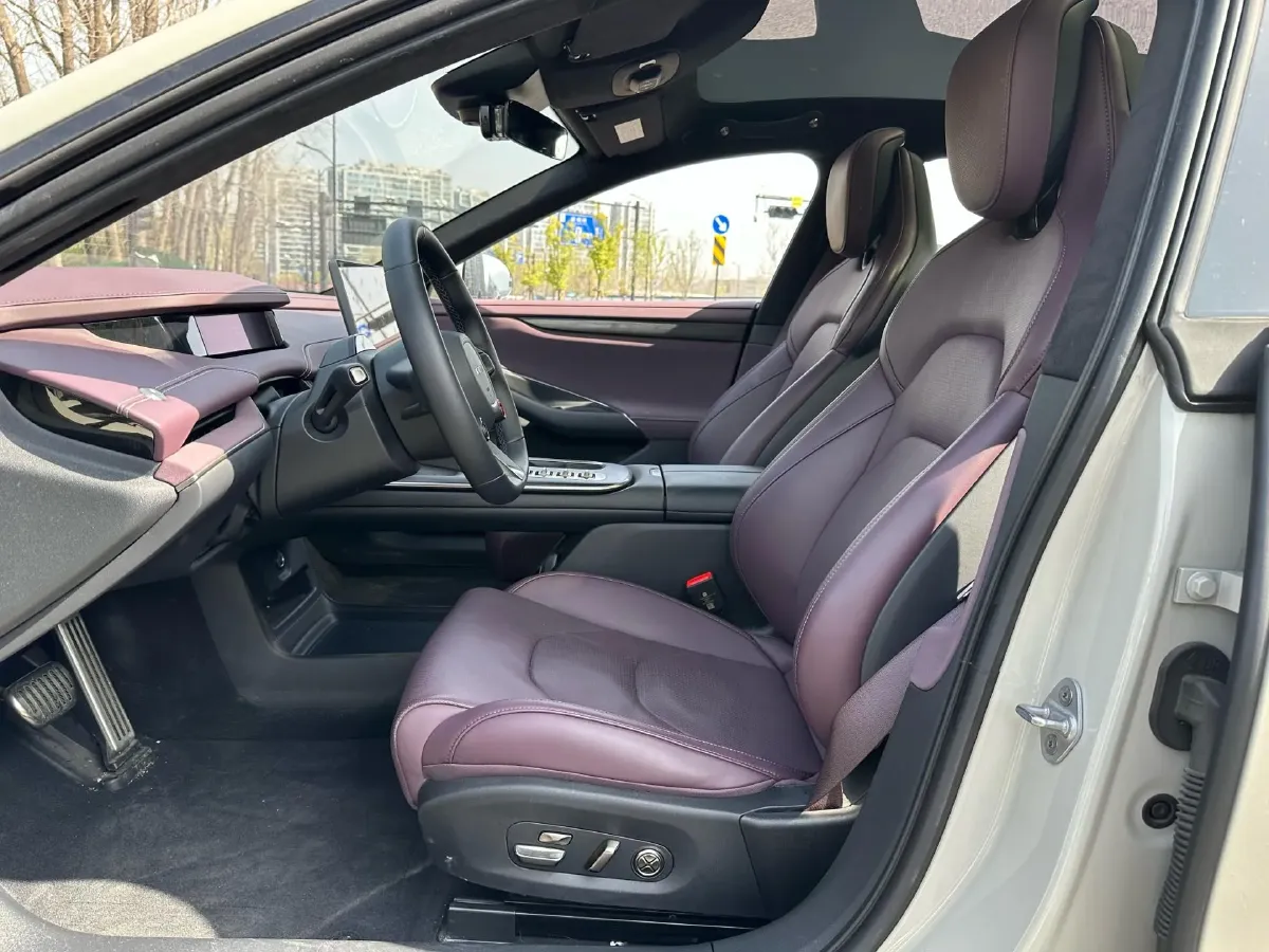 2024 MI SU7 BEV 101KWH,autocango,china used car exporter,china ev exporter,chinese used car exporter,chinese used ev exporter