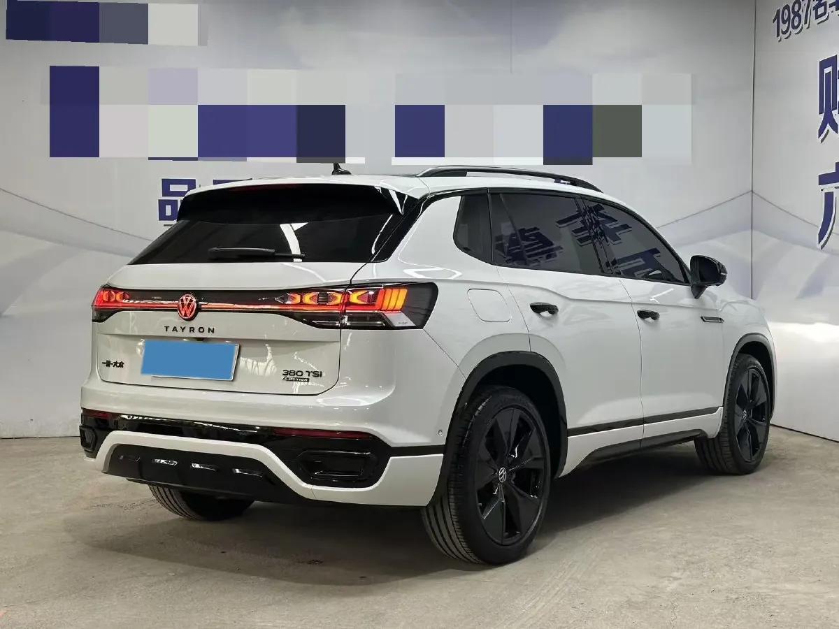 2023 Volkswagen Tayron 2.0T 220HP L4 7DCT,autocango,china used car exporter,china ev exporter,chinese used car exporter,chinese used ev exporter