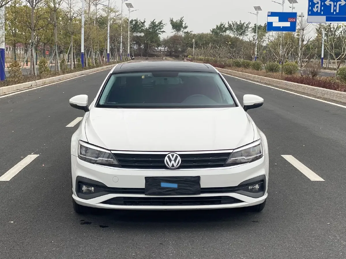 2019 Volkswagen Lamando 1.4T 131HP L4 7DCT,autocango,china used car exporter,china ev exporter,chinese used car exporter,chinese used ev exporter