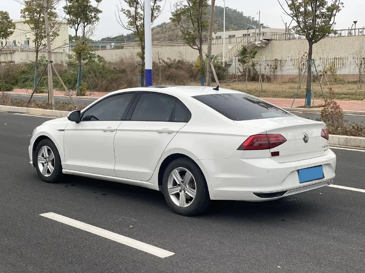2019 Volkswagen Lamando 1.4T 131HP L4 7DCT,autocango,china used car exporter,china ev exporter,chinese used car exporter,chinese used ev exporter
