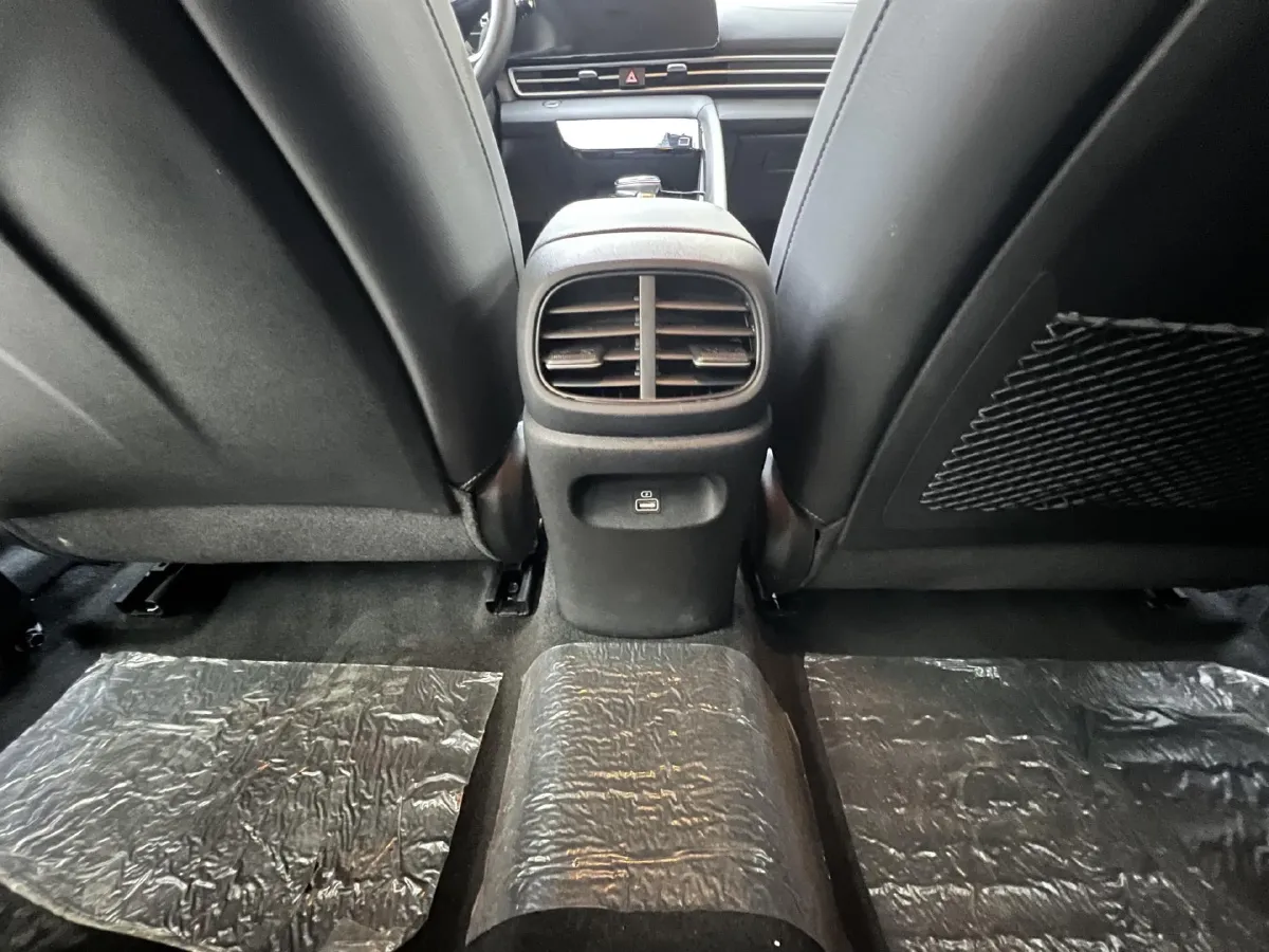 2022 Hyundai Elantra 1.5L 115HP L4 CVT,autocango,china used car exporter,china ev exporter,chinese used car exporter,chinese used ev exporter