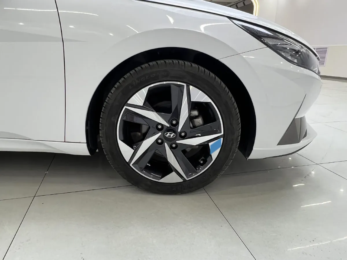 2022 Hyundai Elantra 1.5L 115HP L4 CVT,autocango,china used car exporter,china ev exporter,chinese used car exporter,chinese used ev exporter
