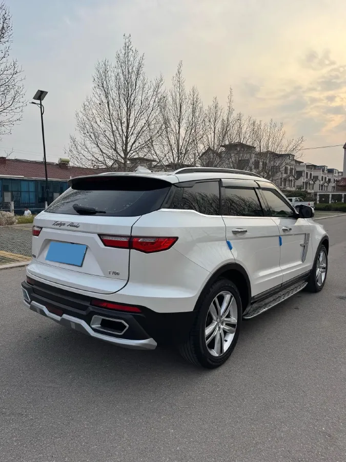 2017 Zotye T700 1.8T 177HP L4 6DCT,autocango,china used car exporter,china ev exporter,chinese used car exporter,chinese used ev exporter