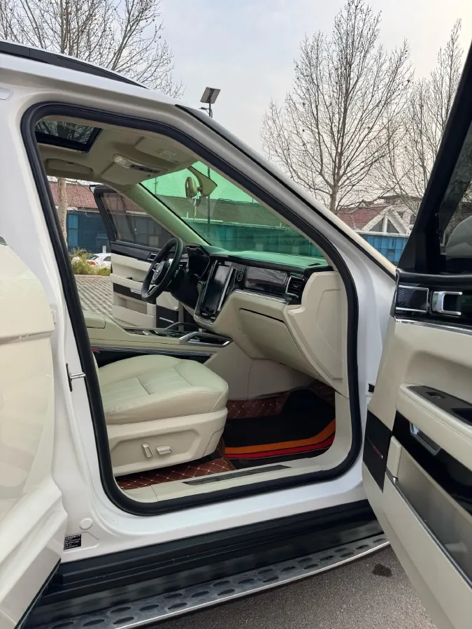 2017 Zotye T700 1.8T 177HP L4 6DCT,autocango,china used car exporter,china ev exporter,chinese used car exporter,chinese used ev exporter