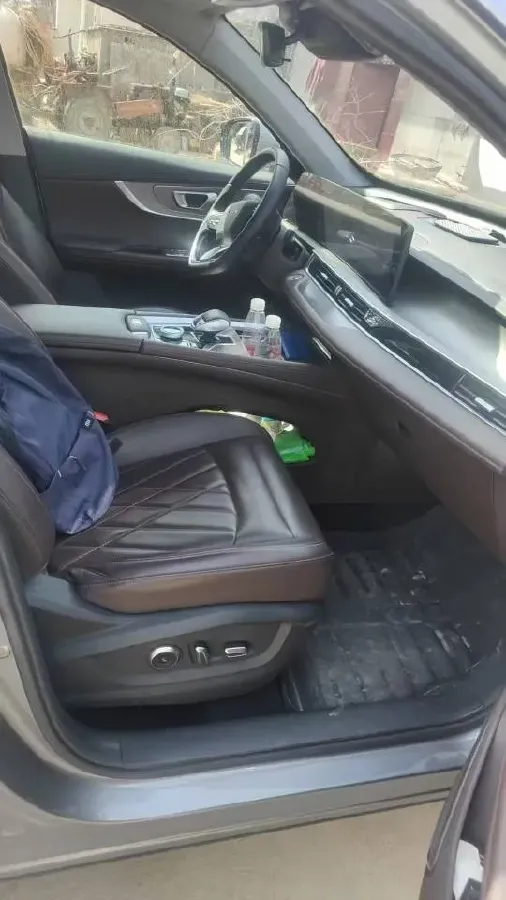 2025 Chery Tiggo 8 PRO 1.6T 197HP L4 7DCT,autocango,china used car exporter,china ev exporter,chinese used car exporter,chinese used ev exporter