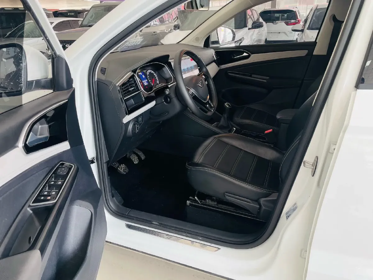 2023 Jetta VS5 1.4T 150HP L4 5MT,autocango,china used car exporter,china ev exporter,chinese used car exporter,chinese used ev exporter