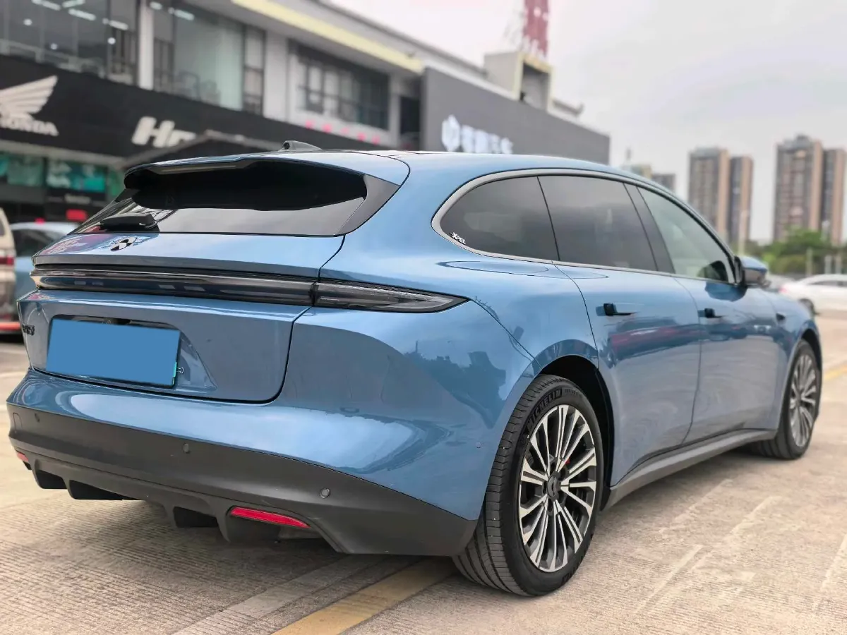 2024 NIO ET5T BEV 75KWH,autocango,china used car exporter,china ev exporter,chinese used car exporter,chinese used ev exporter