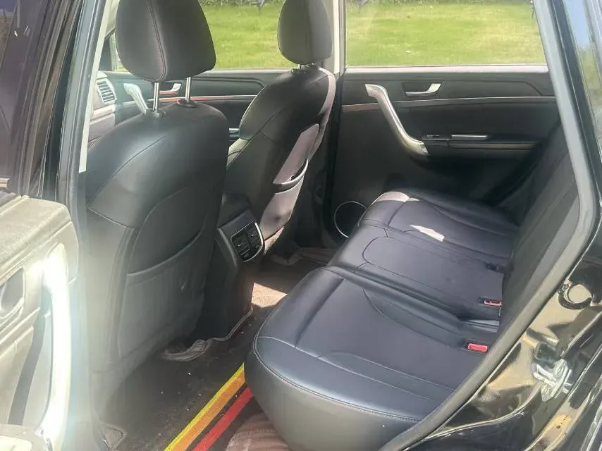 2018 Haval M6 1.5T 150HP L4 7DCT,autocango,china used car exporter,china ev exporter,chinese used car exporter,chinese used ev exporter